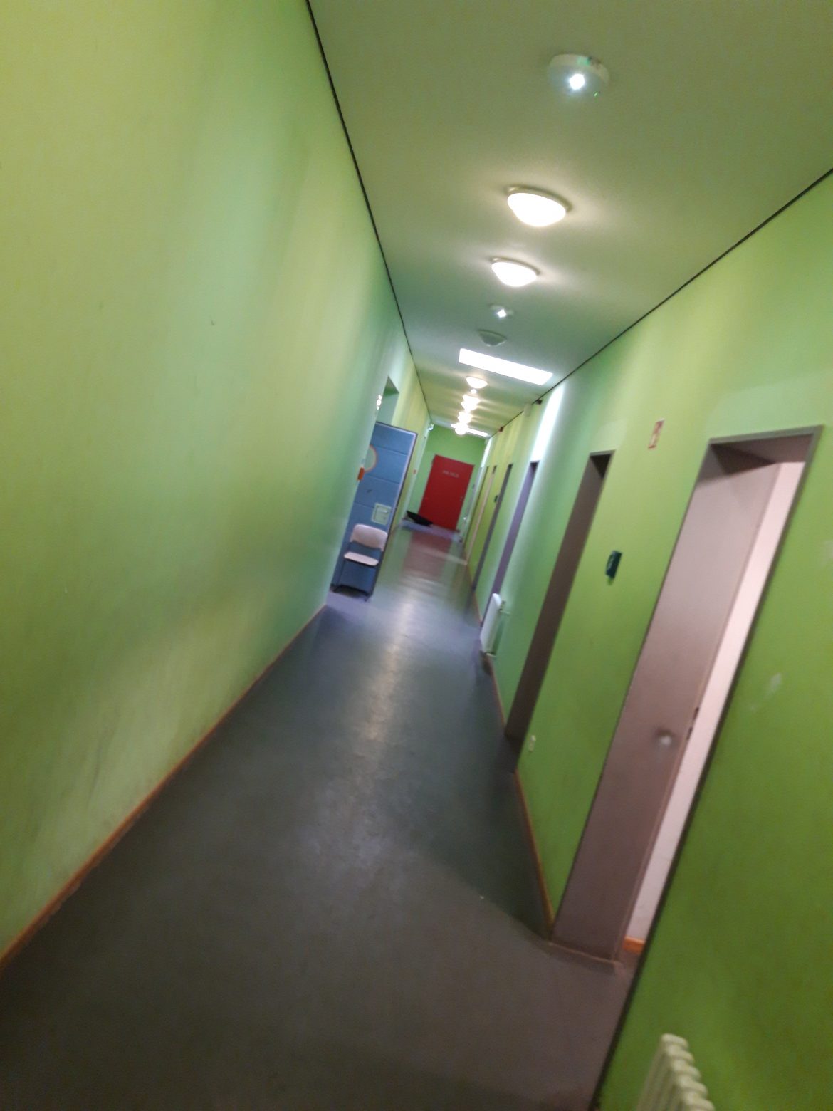 bye bye bye Sporthalle